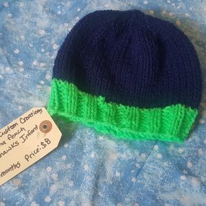#553 NWT Knitted Infant Seahawks Beanie